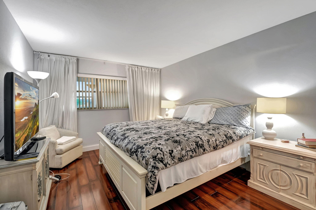 288 Tuscany Lane E - Photo 9