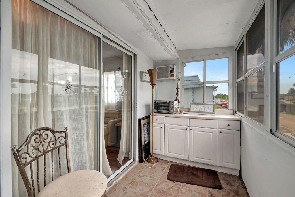 288 Tuscany Lane E - Photo 15