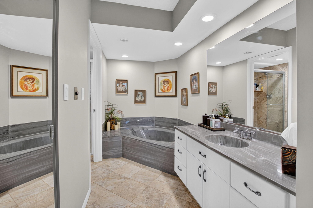 7473 Glendevon Lane - Photo 24