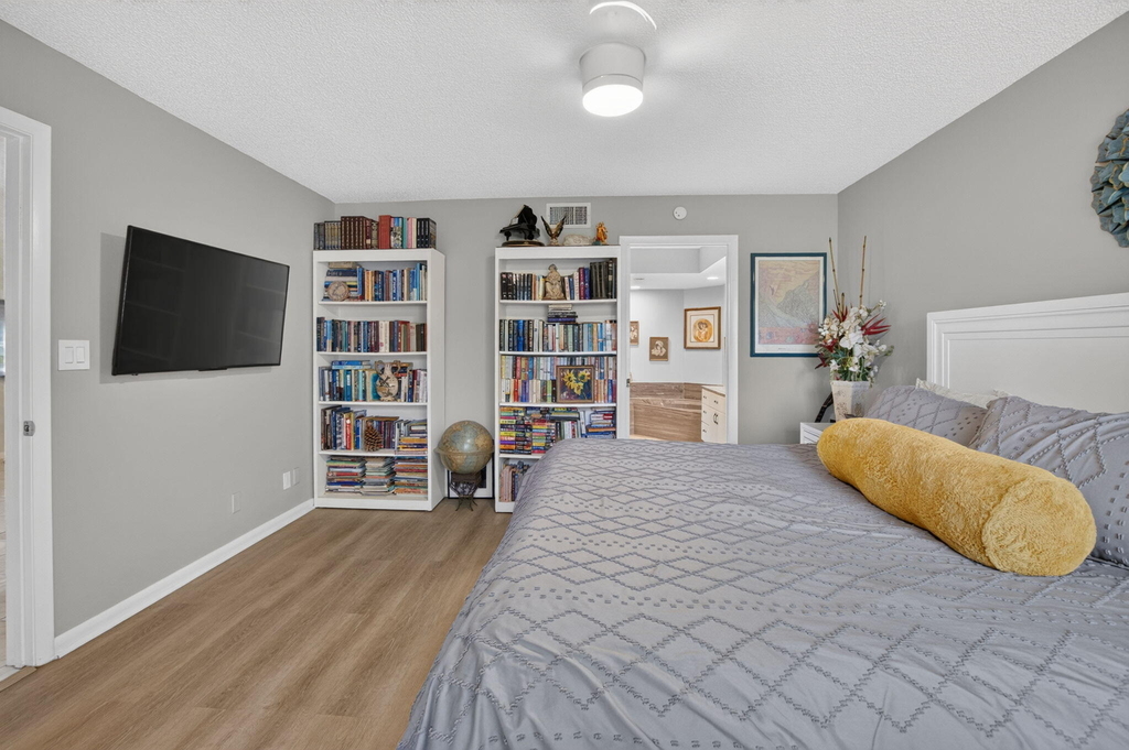 7473 Glendevon Lane - Photo 23