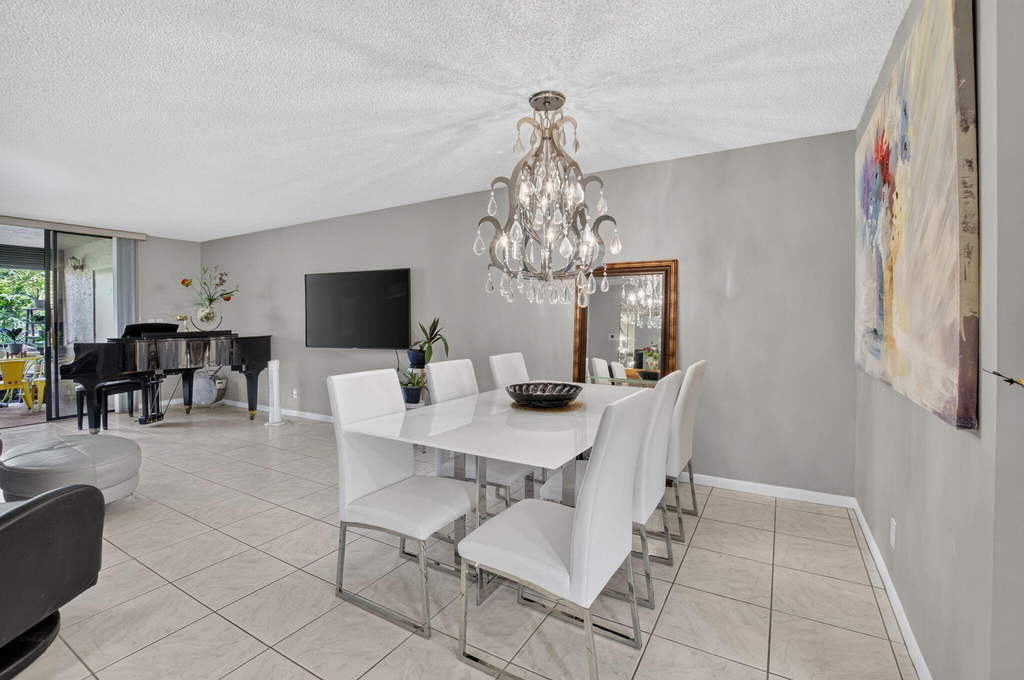 7473 Glendevon Lane - Photo 5