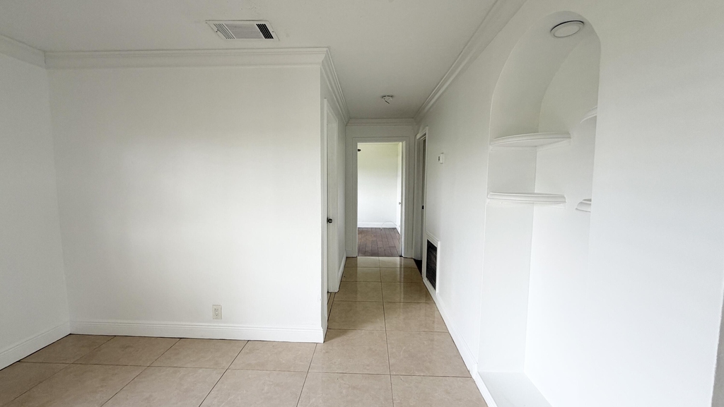 310 Dickson Drive - Photo 23