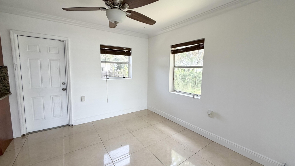 310 Dickson Drive - Photo 12