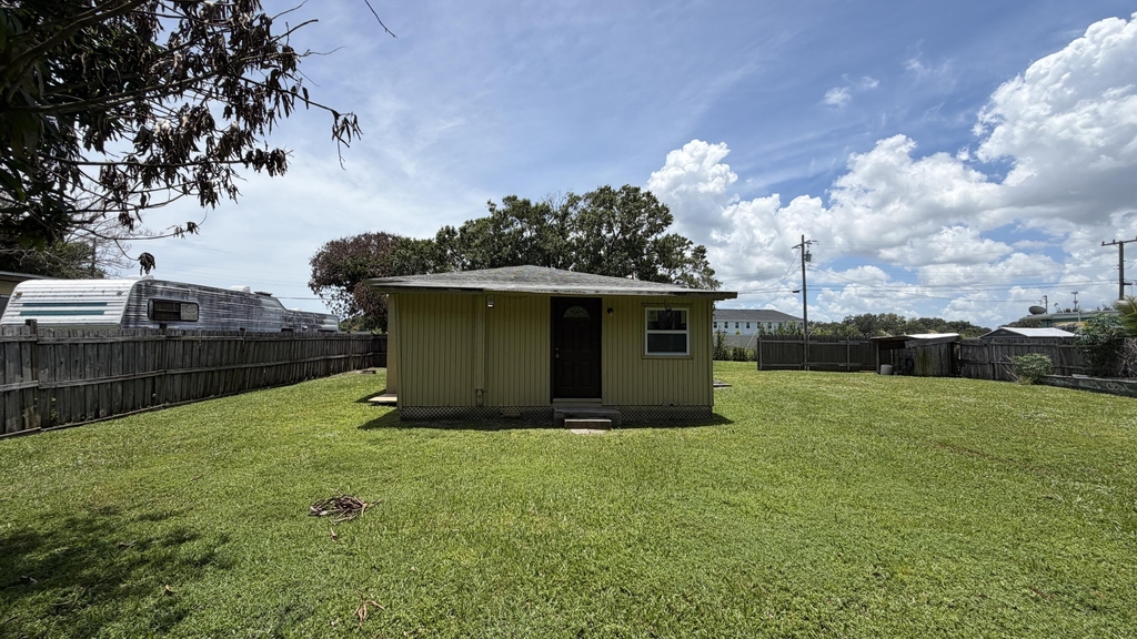 310 Dickson Drive - Photo 42
