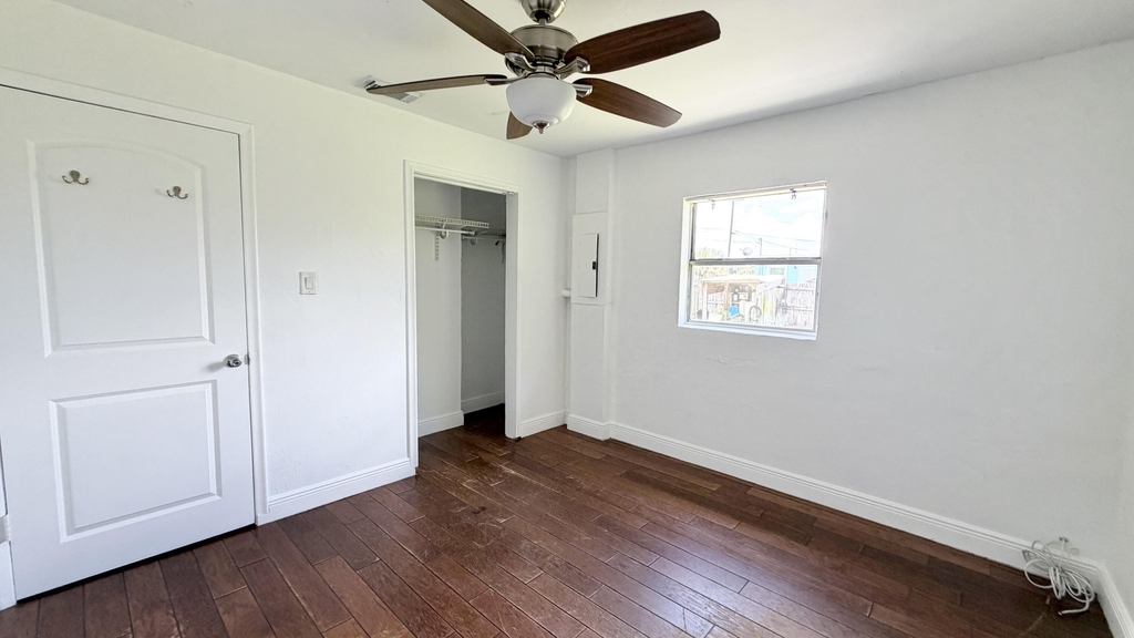 310 Dickson Drive - Photo 25