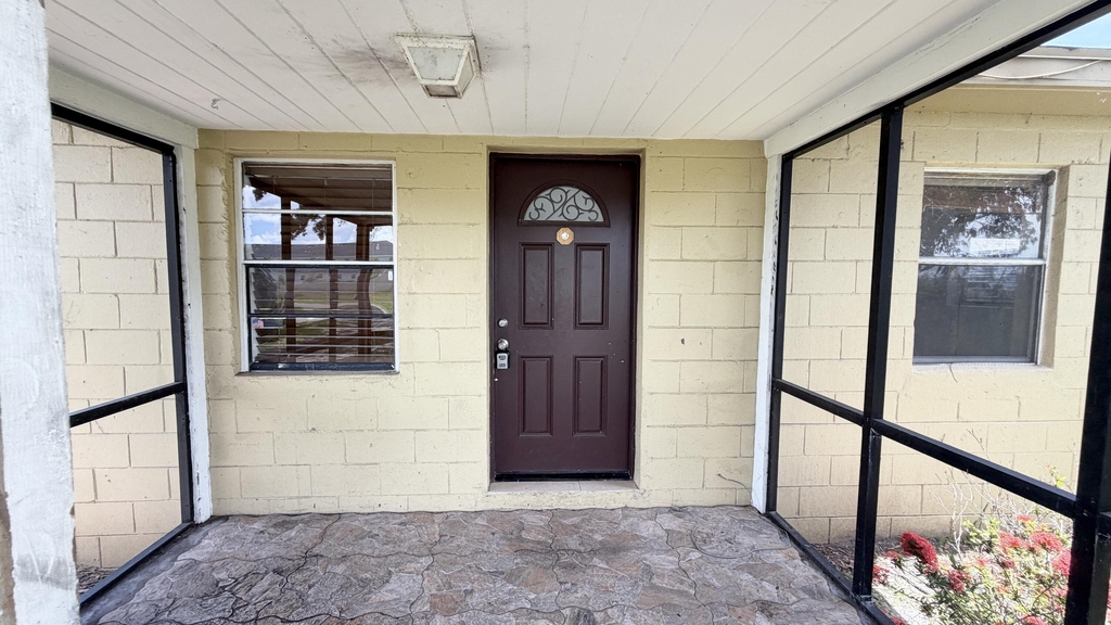 310 Dickson Drive - Photo 6