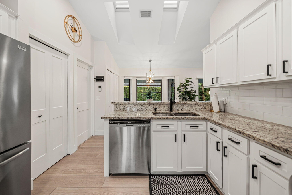 13571 Jonquil Place - Photo 6