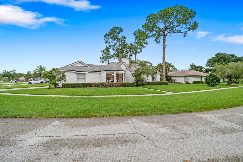 13571 Jonquil Place - Photo 32