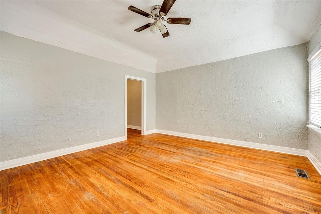2835 Nw 22nd Street - Photo 4