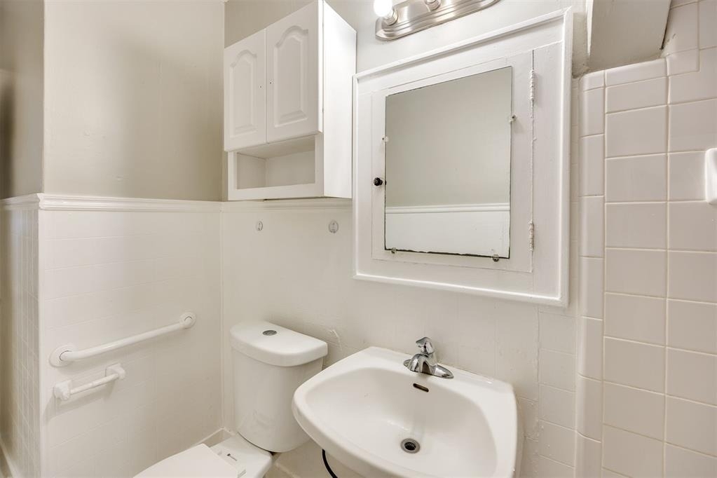 2835 Nw 22nd Street - Photo 24