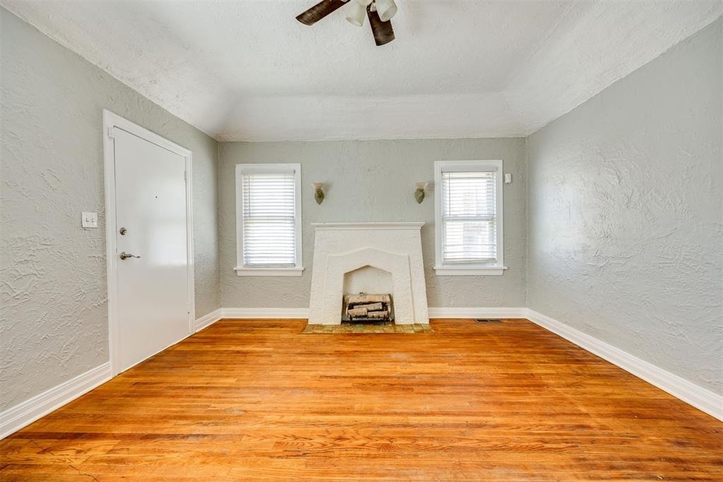 2835 Nw 22nd Street - Photo 1