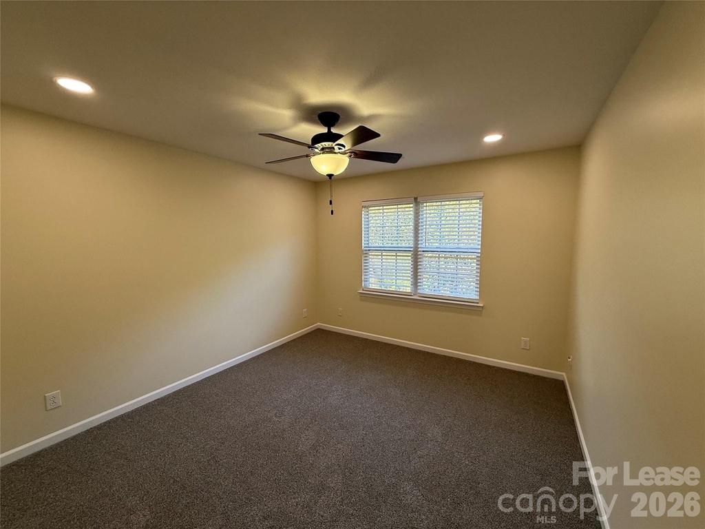 10822 Chamberlain Hall Court - Photo 18