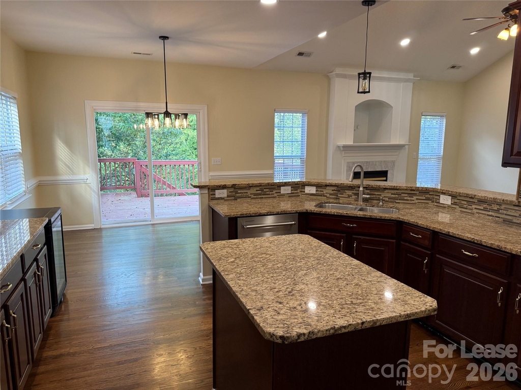 10822 Chamberlain Hall Court - Photo 30