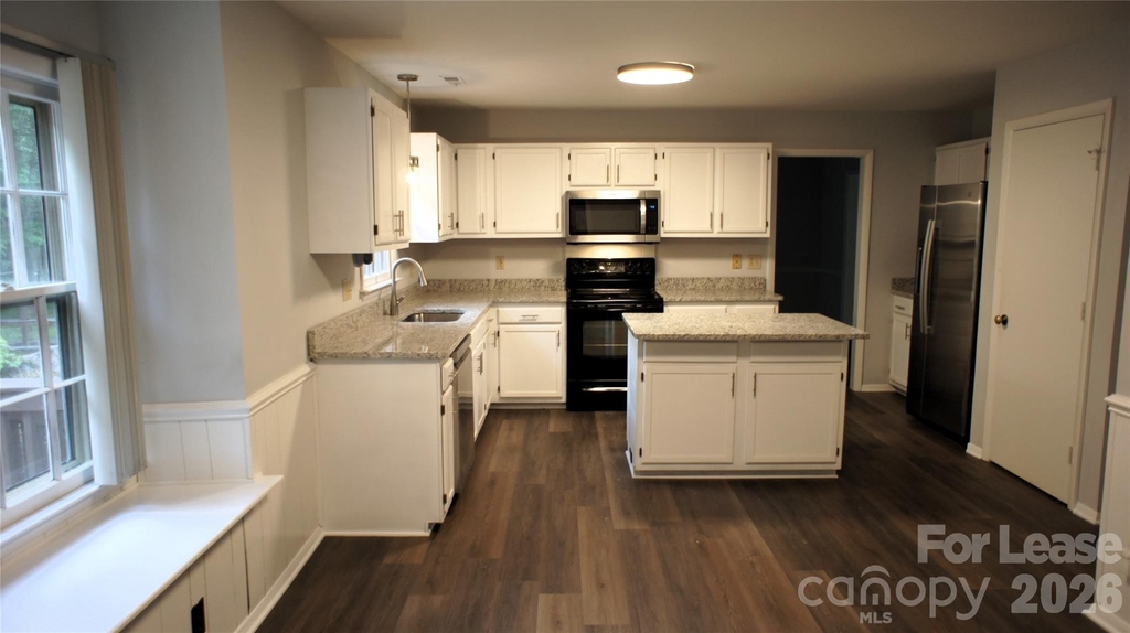 10000 Ridgemore Drive - Photo 7