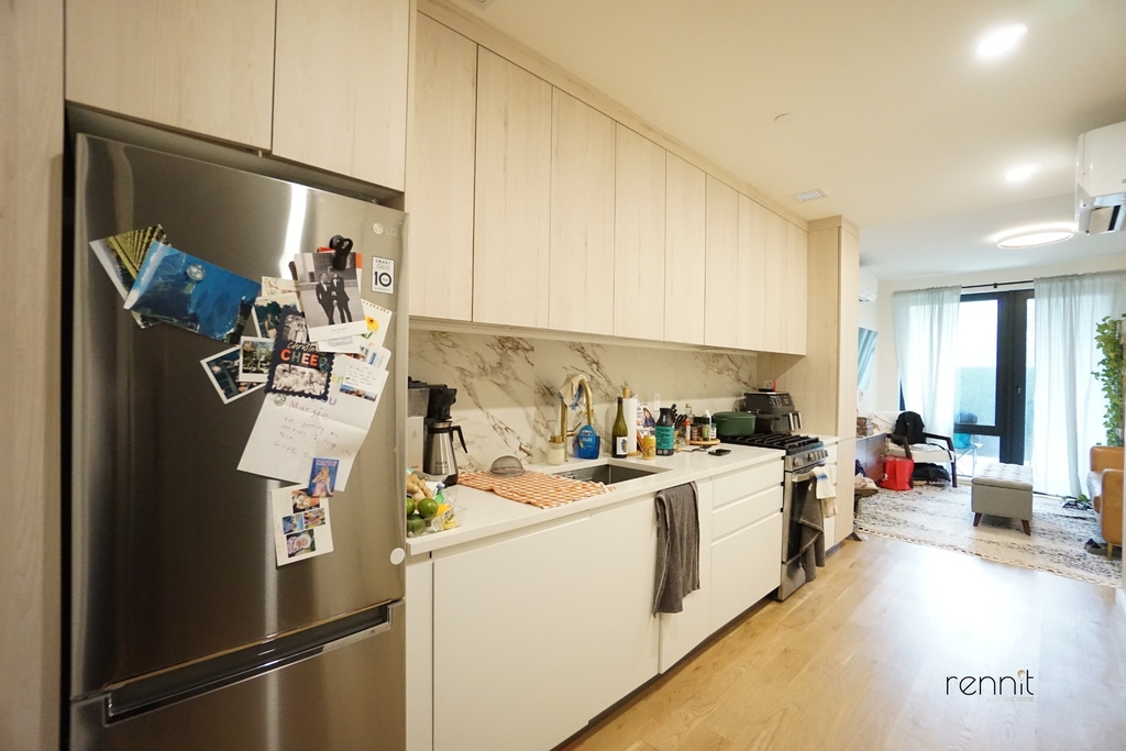 375 Dean Street - Photo 1