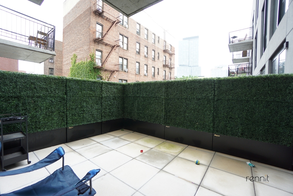 375 Dean Street - Photo 0