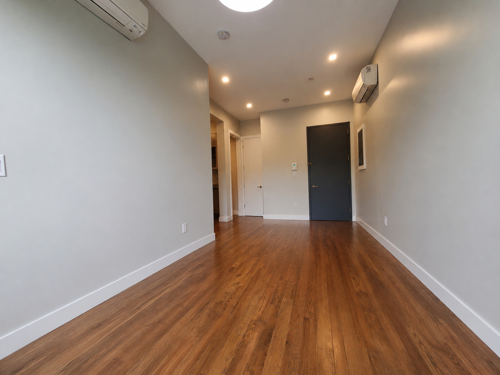 1525 St Johns Place - Photo 3