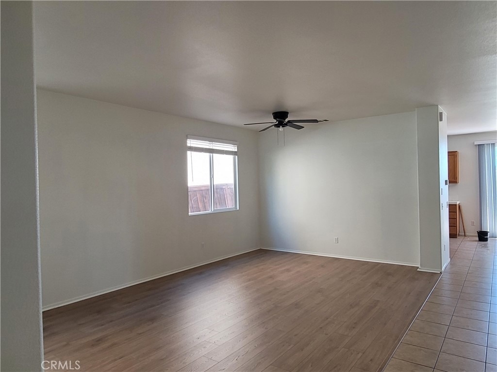 29153 Hydrangea St - Photo 2