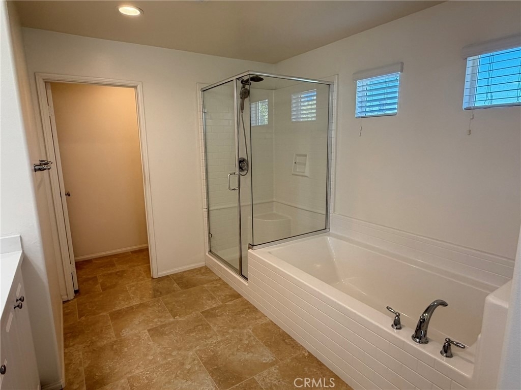 42688 Azure St - Photo 17