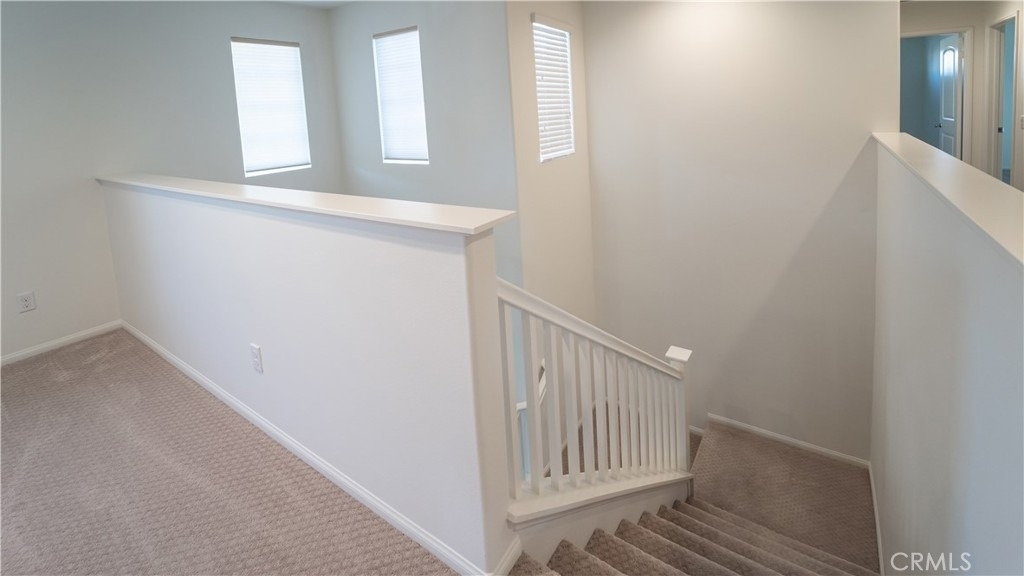42688 Azure St - Photo 32