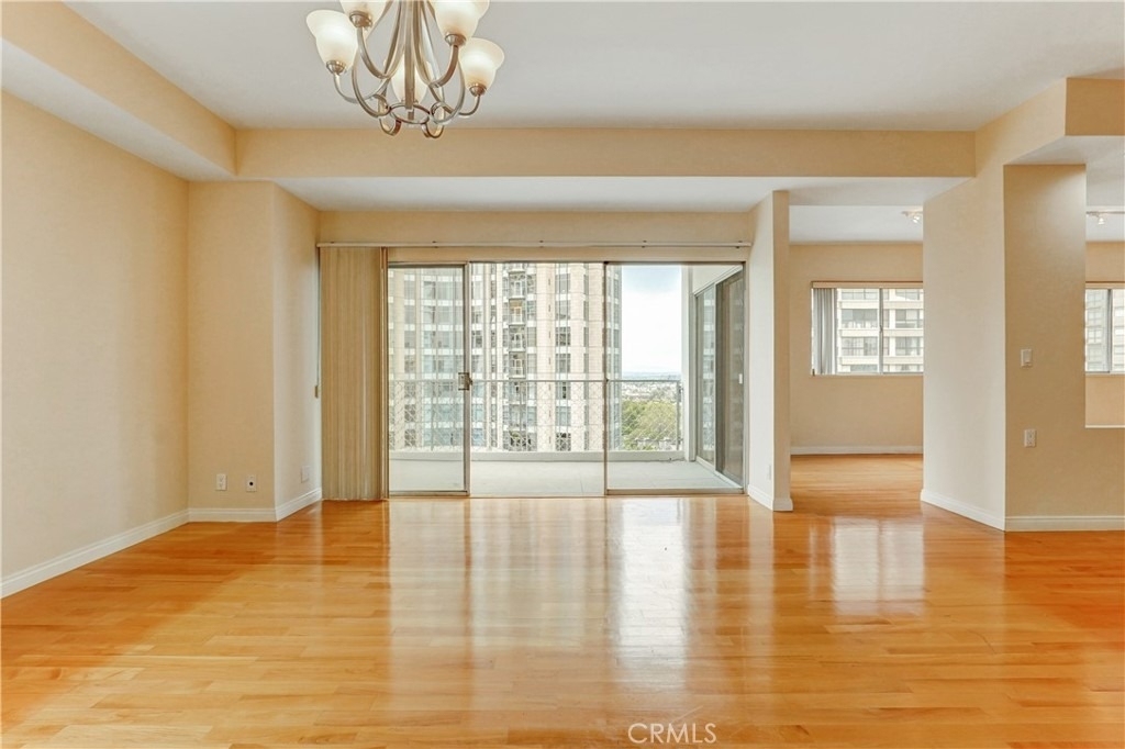 10787 Wilshire - Photo 12