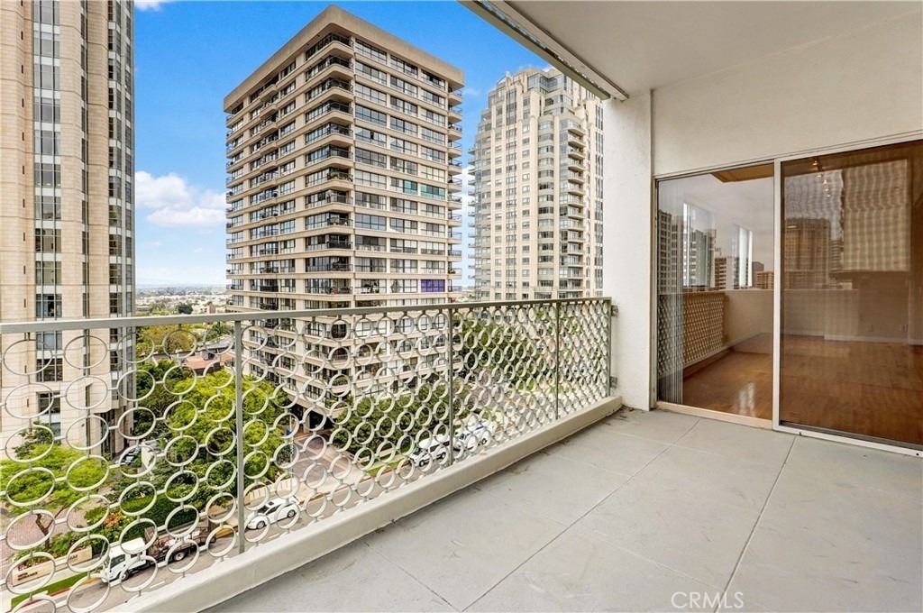 10787 Wilshire - Photo 1