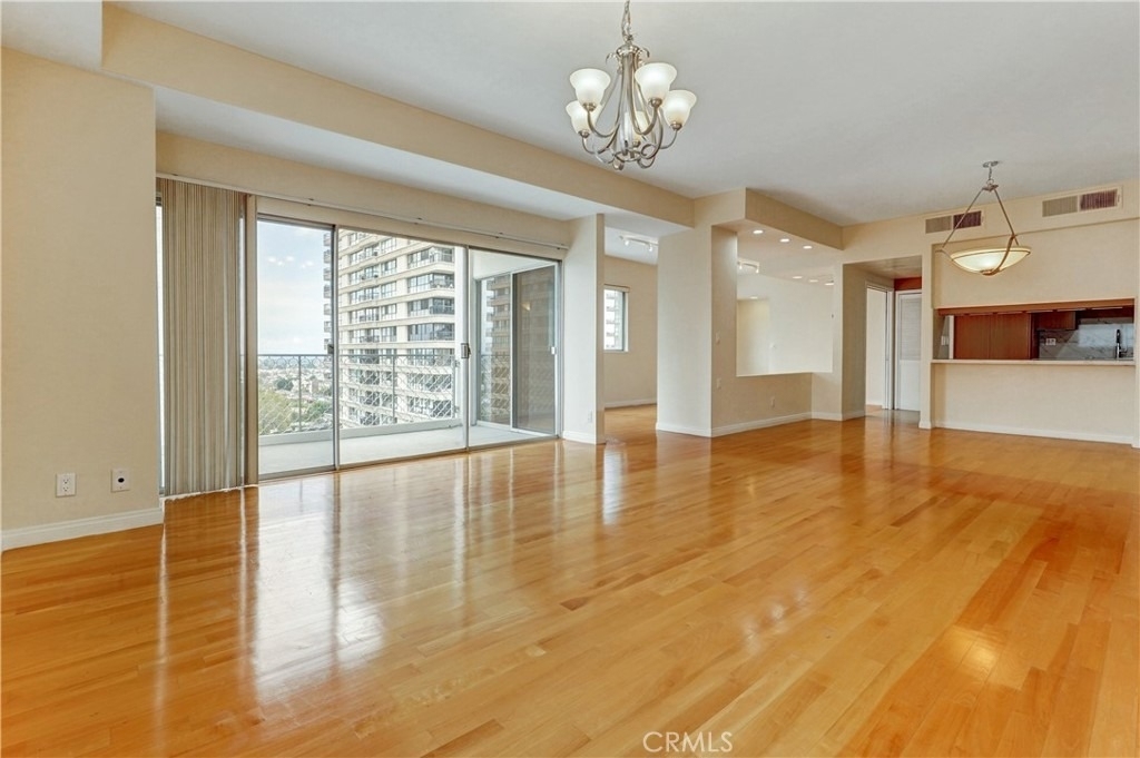 10787 Wilshire - Photo 5