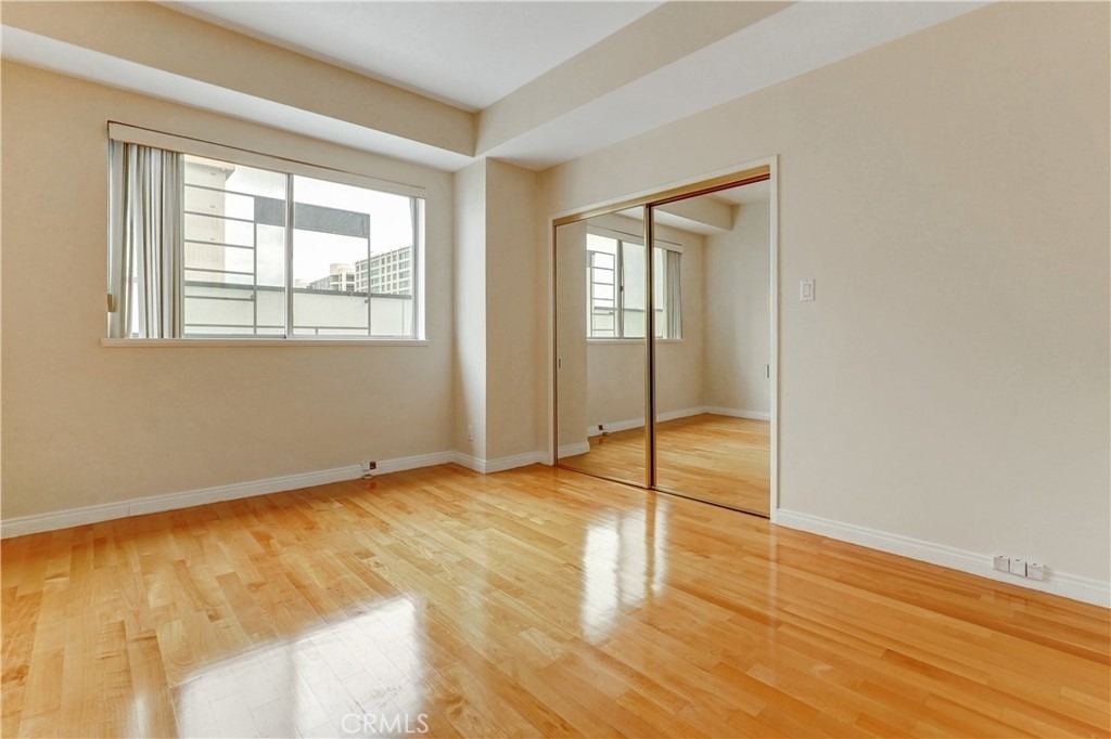 10787 Wilshire - Photo 20