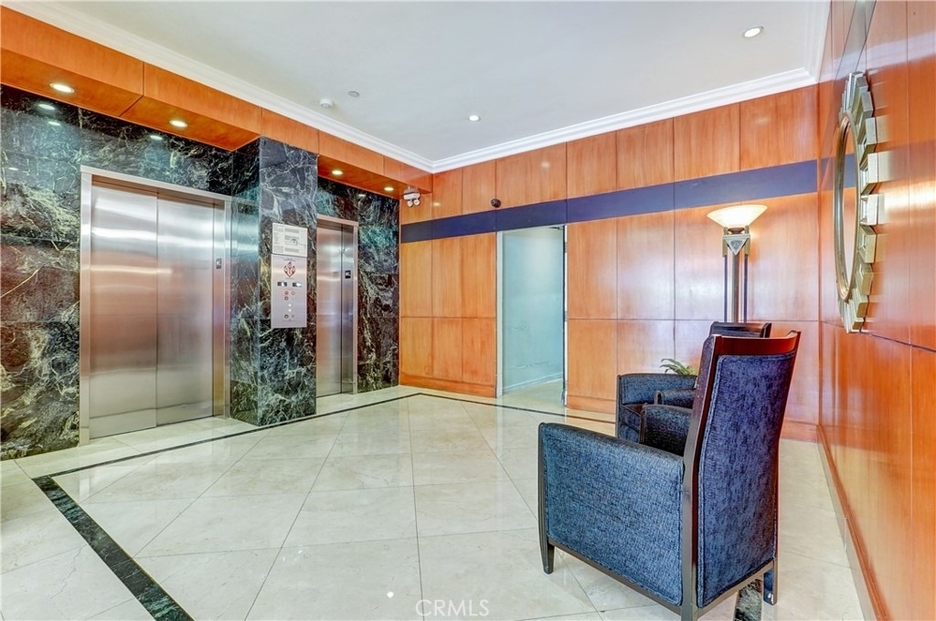 10787 Wilshire - Photo 29