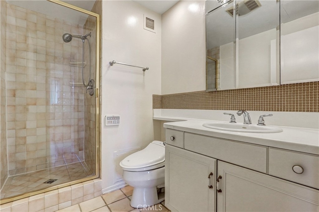 10787 Wilshire - Photo 3