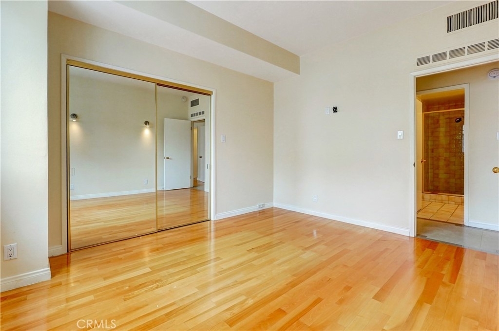 10787 Wilshire - Photo 22