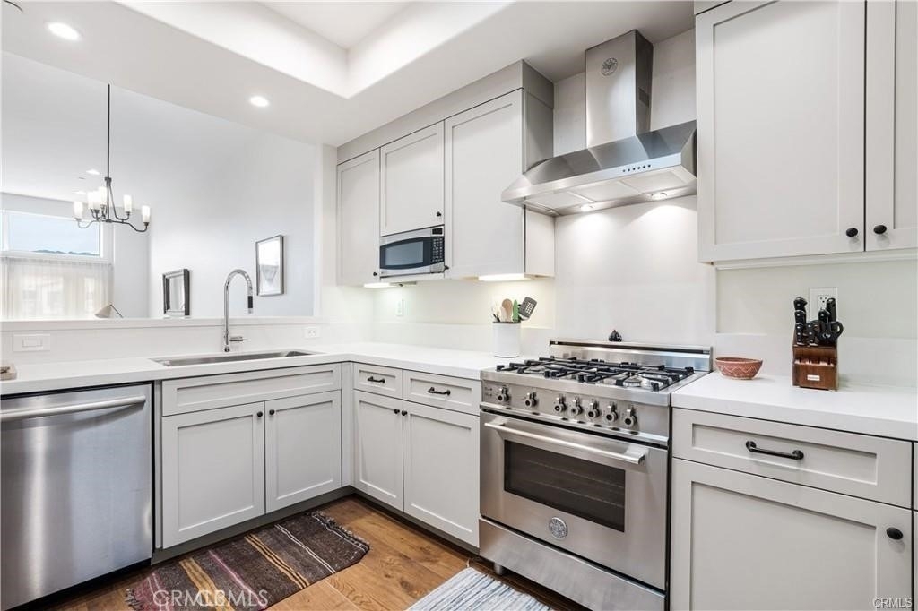 12020 Guerin St # Ph 5 - Photo 10