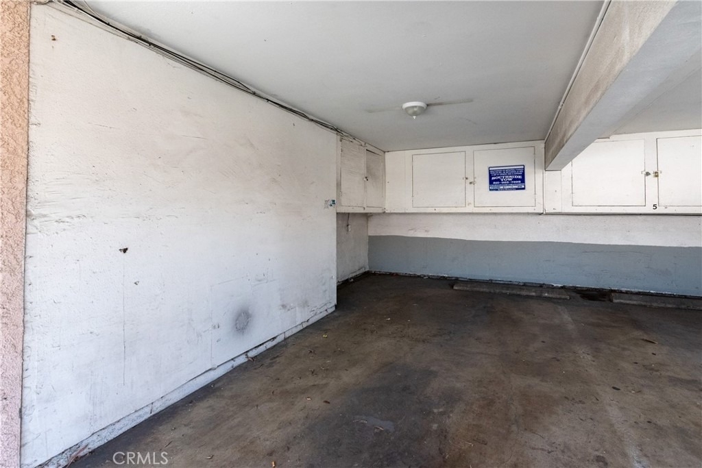 912 S Ash Avenue - Photo 10