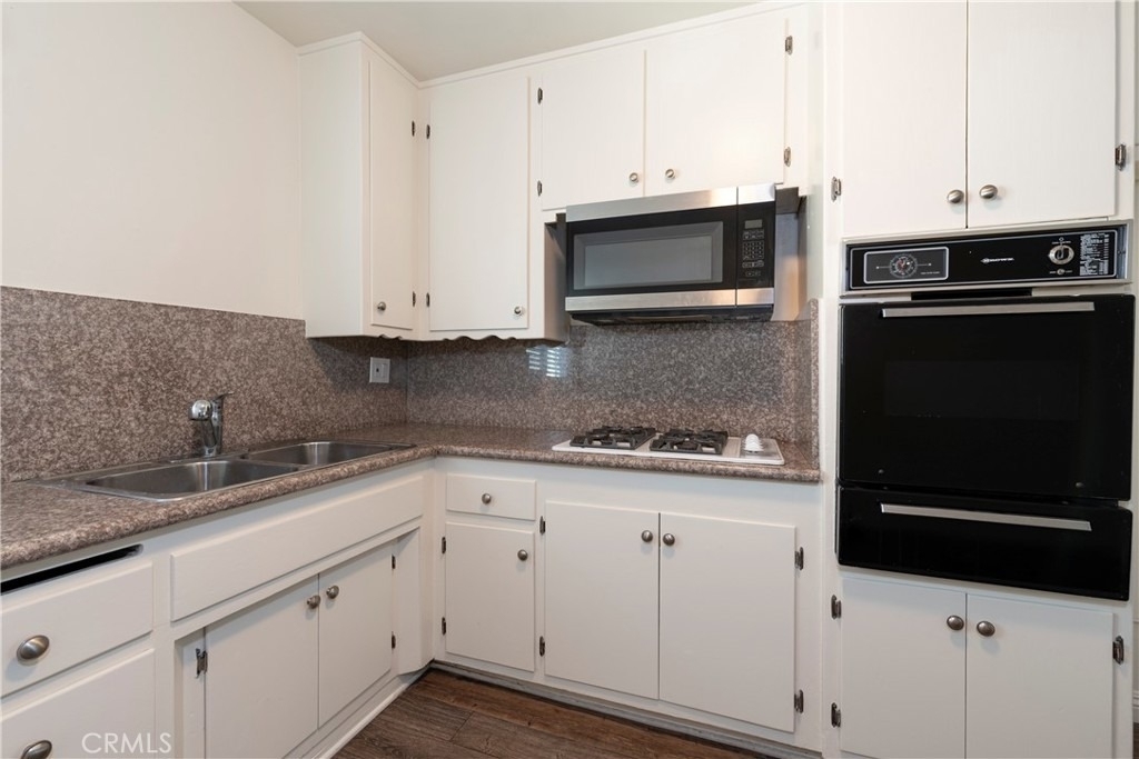 1906 Carnegie Lane - Photo 7