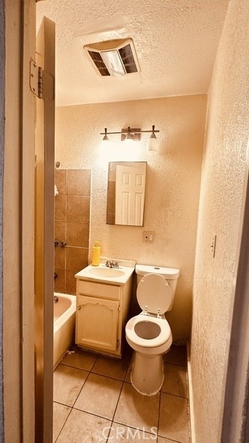 1221 W 59th - Photo 8