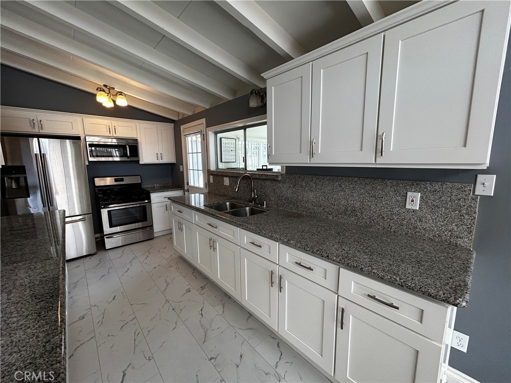 533 S Devon Road - Photo 5