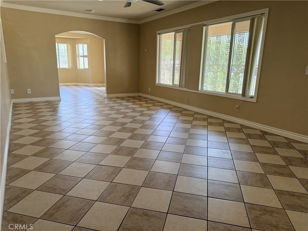 2820 Madison - Photo 6