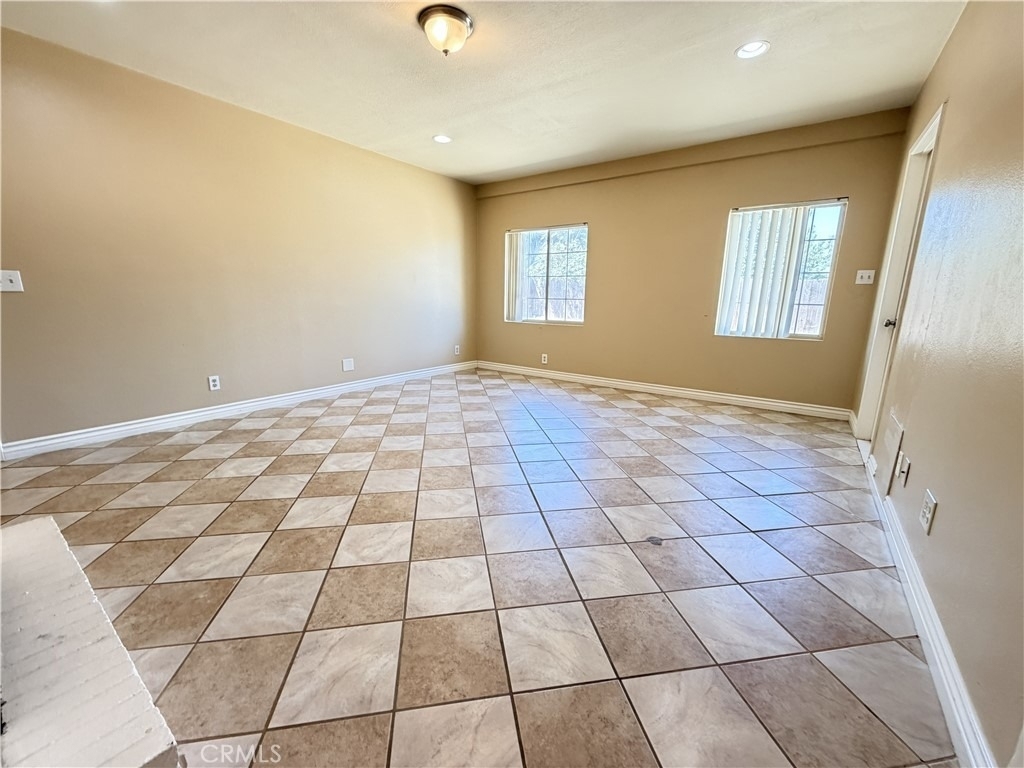 2820 Madison - Photo 14