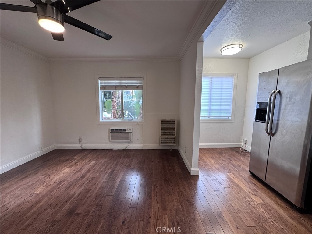1325 Douglas Street - Photo 5