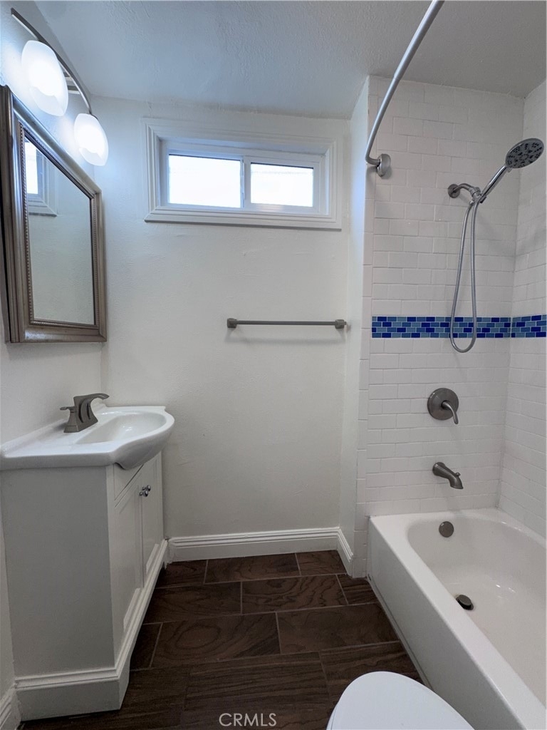 1325 Douglas Street - Photo 15