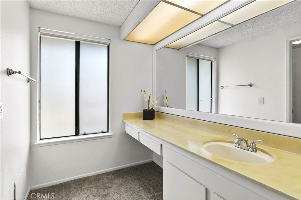 6516 E Camino Vista - Photo 11