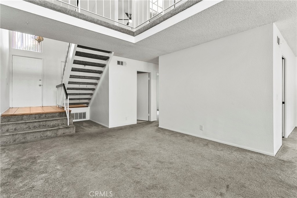 6516 E Camino Vista - Photo 3