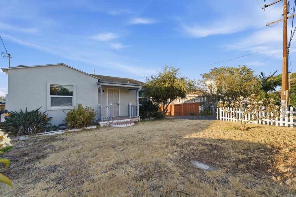 7620 Saranac Avenue - Photo 24
