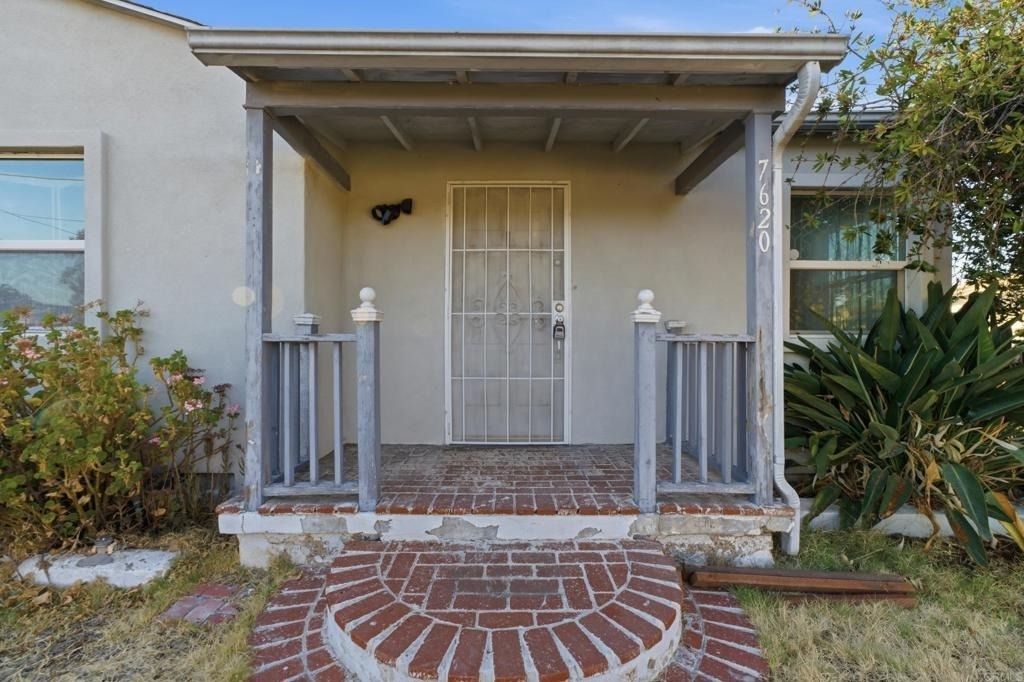7620 Saranac Avenue - Photo 23