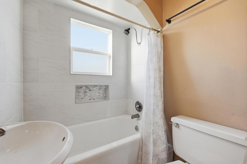 7620 Saranac Avenue - Photo 18