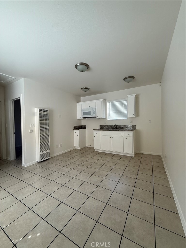 1623 Sherman Place - Photo 0