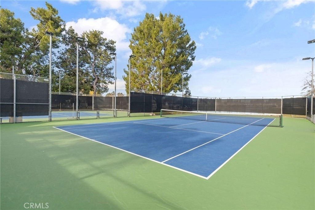 14 Aldergrove - Photo 34