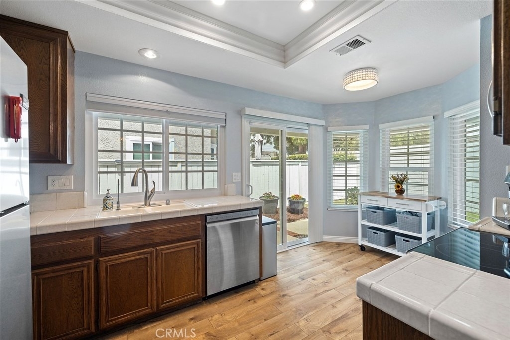 14 Aldergrove - Photo 6