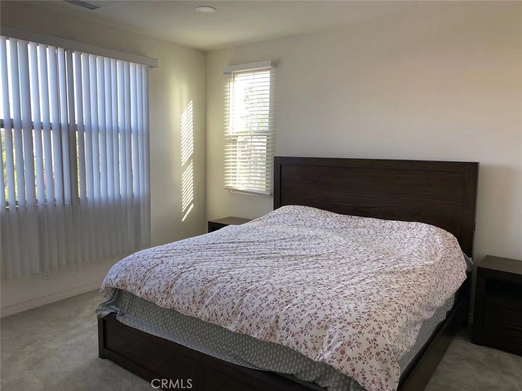 105 Henson - Photo 6
