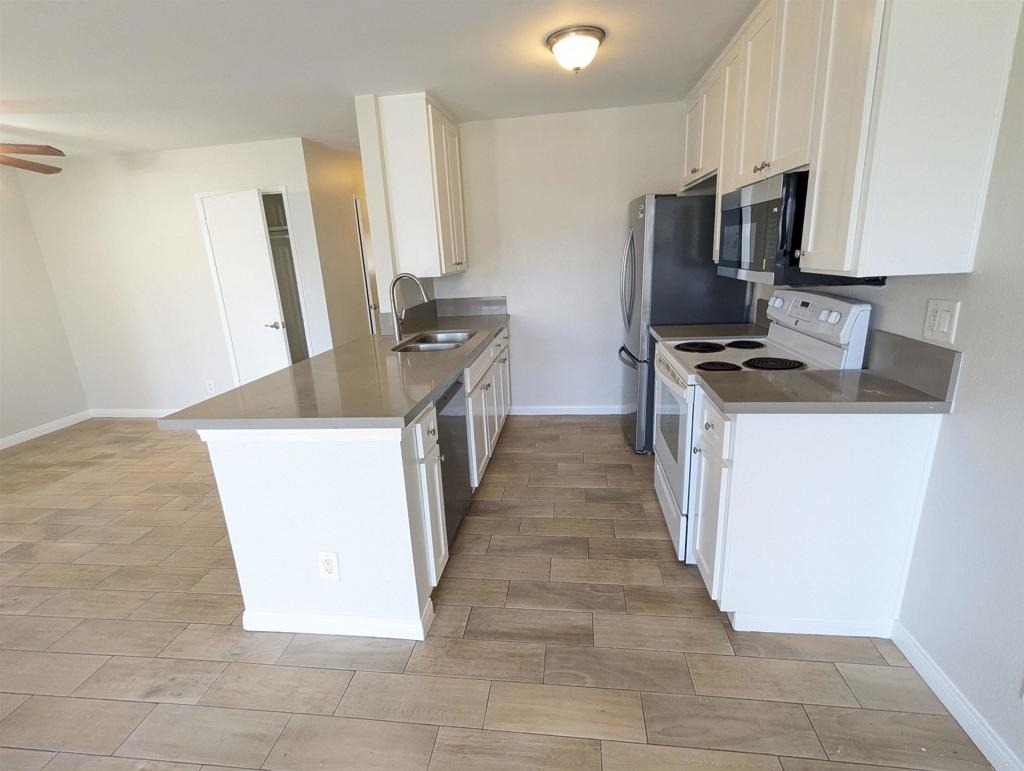 102 Wisconsin Ave - Photo 6